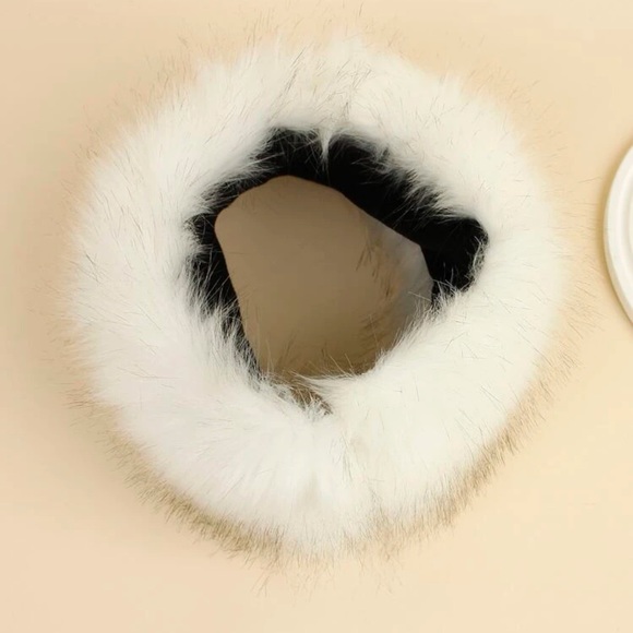 Headband faux fur Russian hat white cream headband winter earmuffs hat - Picture 3 of 3
